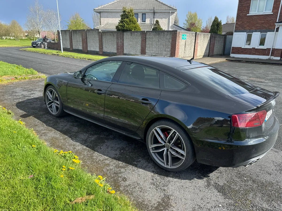 Audi A5 Automatic - Image 4