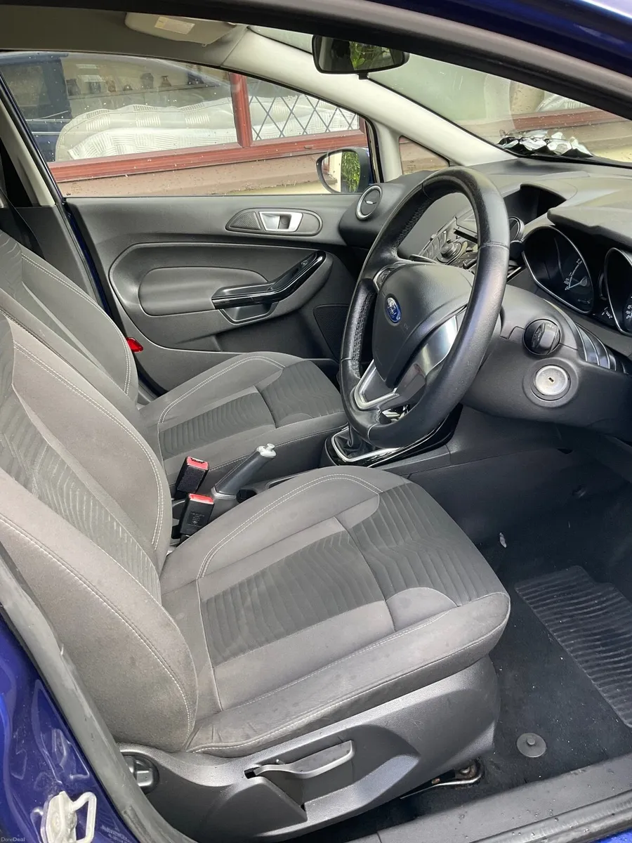 Ford Fiesta 2014 - Image 1