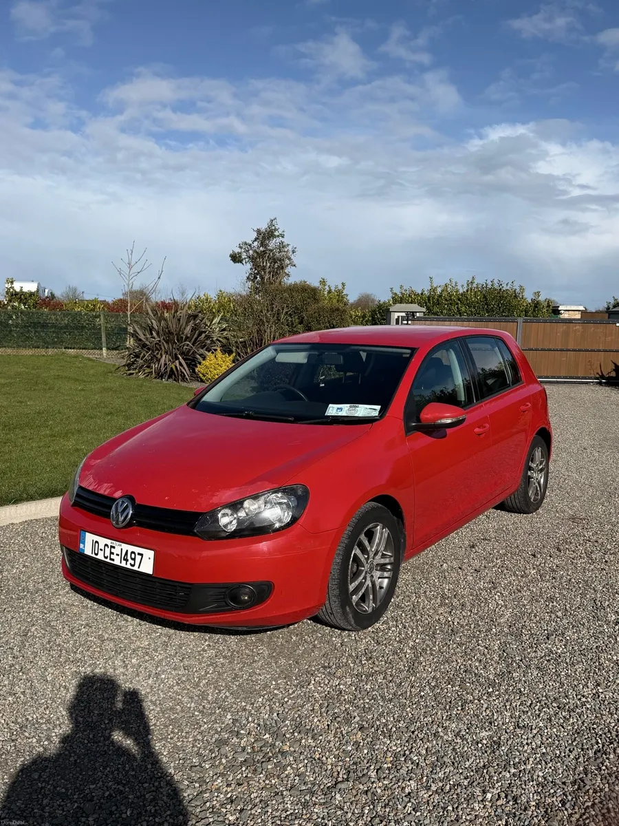 2010 Volkswagen Golf - Image 3