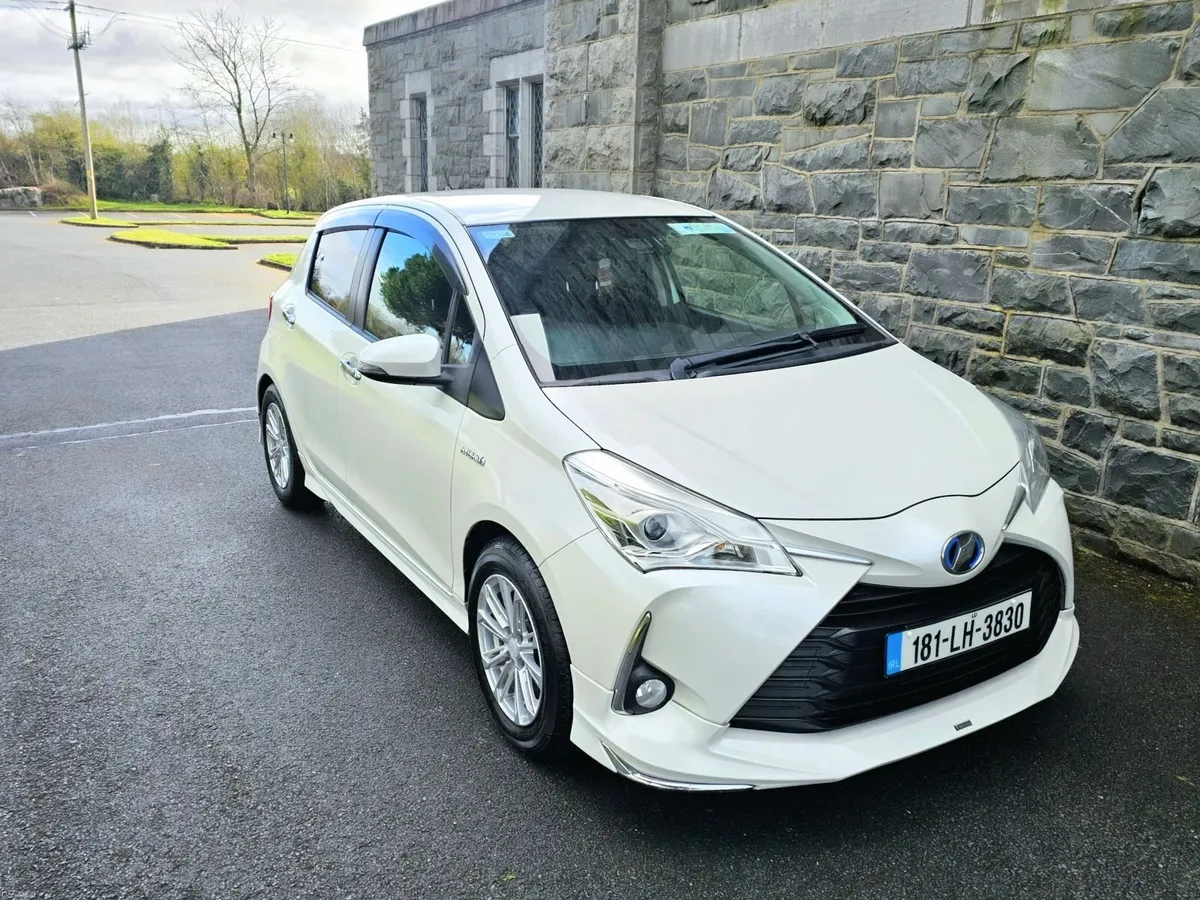 Toyota Vitz Yaris Automatic - Image 3