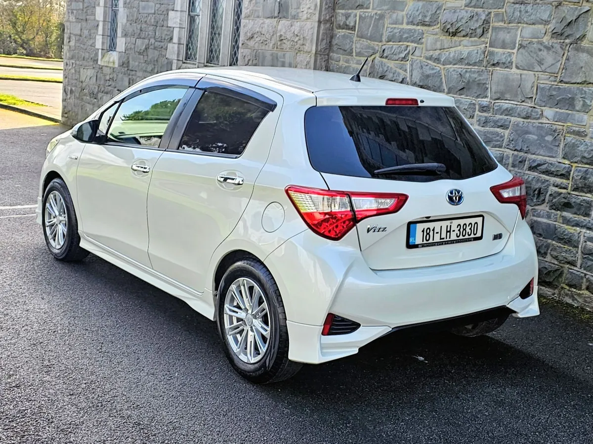 Toyota Vitz Yaris Automatic - Image 4