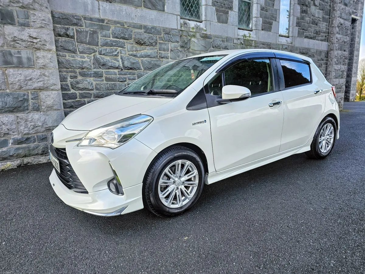 Toyota Vitz Yaris Automatic - Image 2