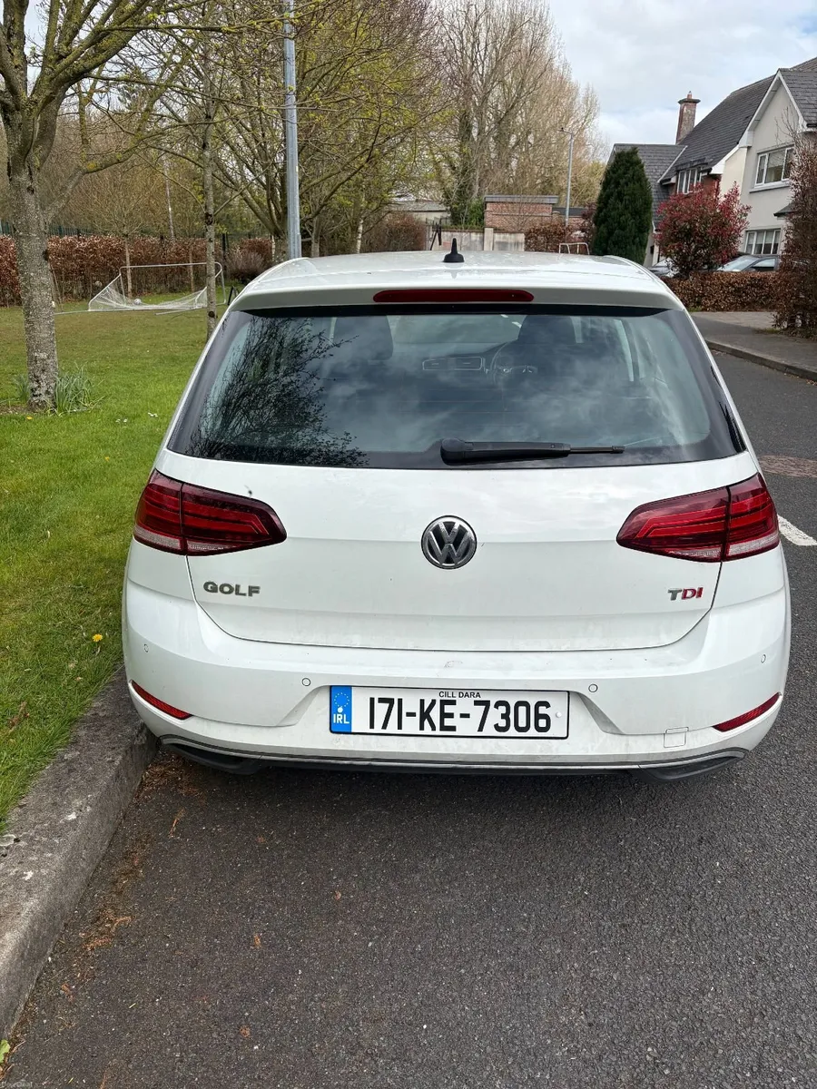 Volkswagen Golf SE Navigation TDI 1.6 5dr - Image 4