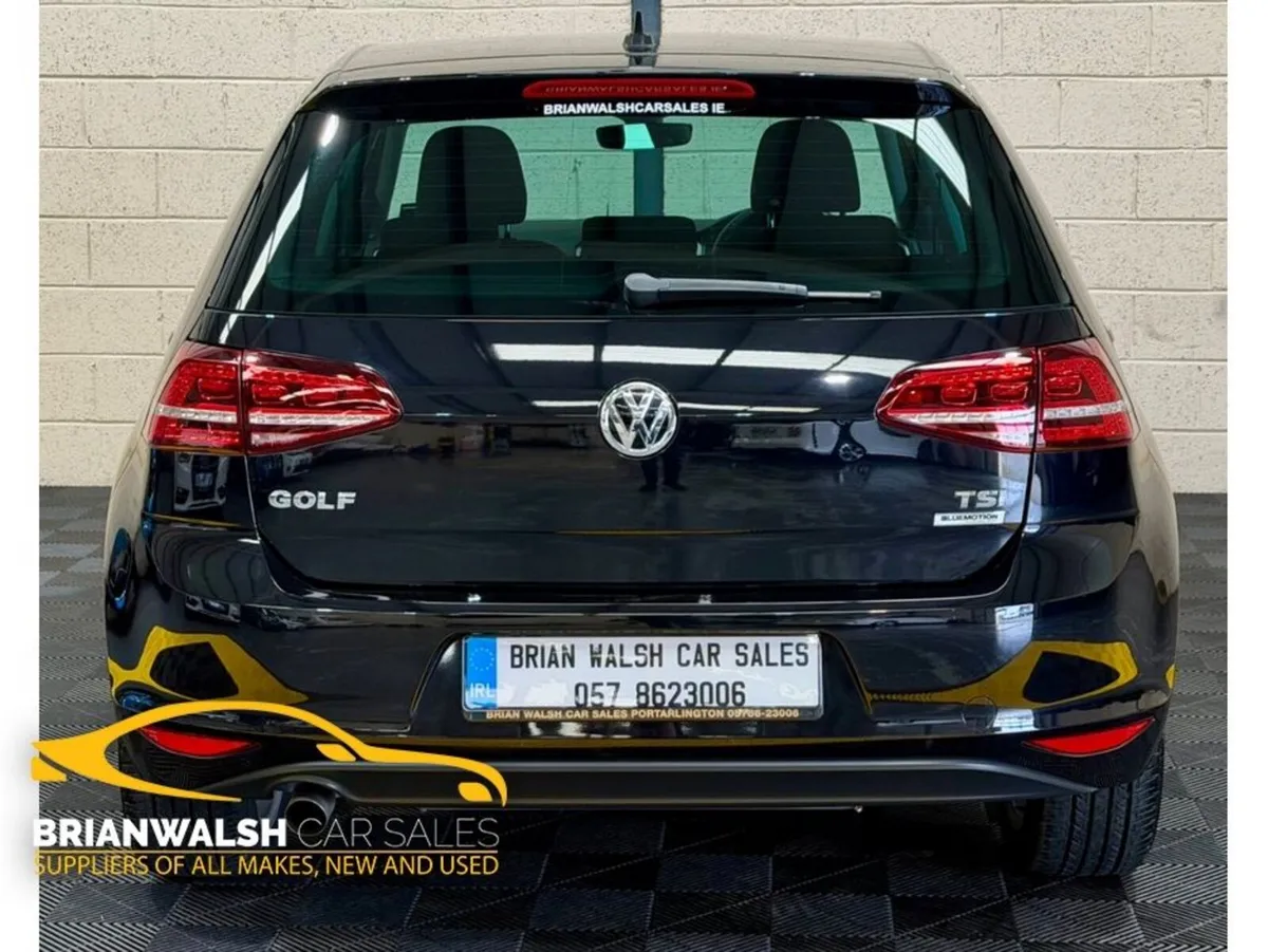 Volkswagen Golf TSI ComfortLine Conect - Image 3