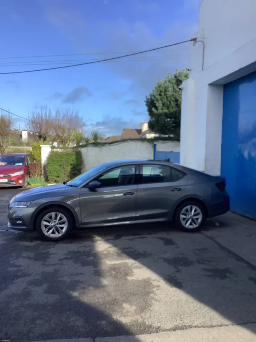 Skoda Octavia 2023 - Image 4