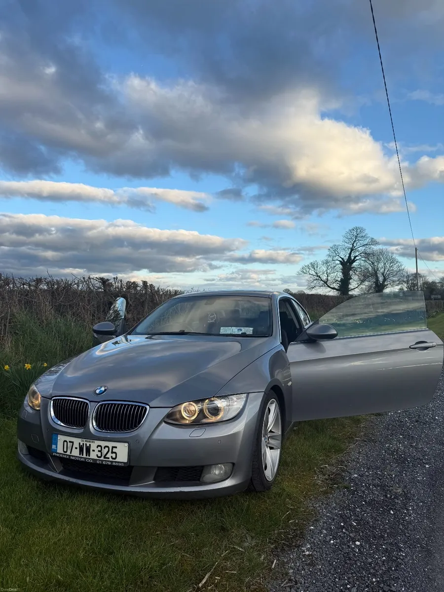 BMW 3-Series 2007 - Image 4