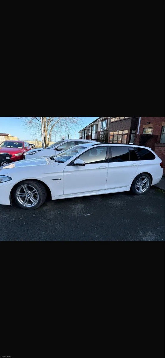 BMW 523d estate - Image 1