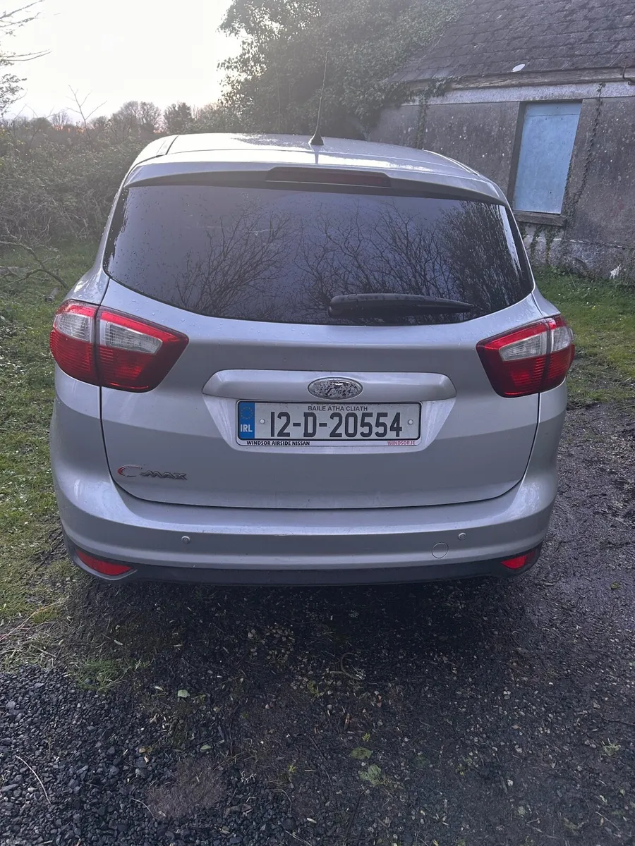 Ford C-Max 2012 - Image 1
