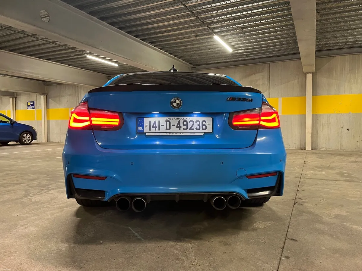 Bmw 335i - Image 4