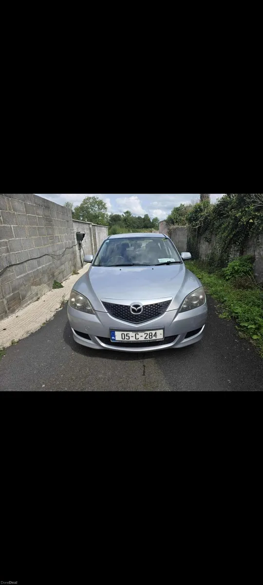 2005 mazda 3 - Image 1