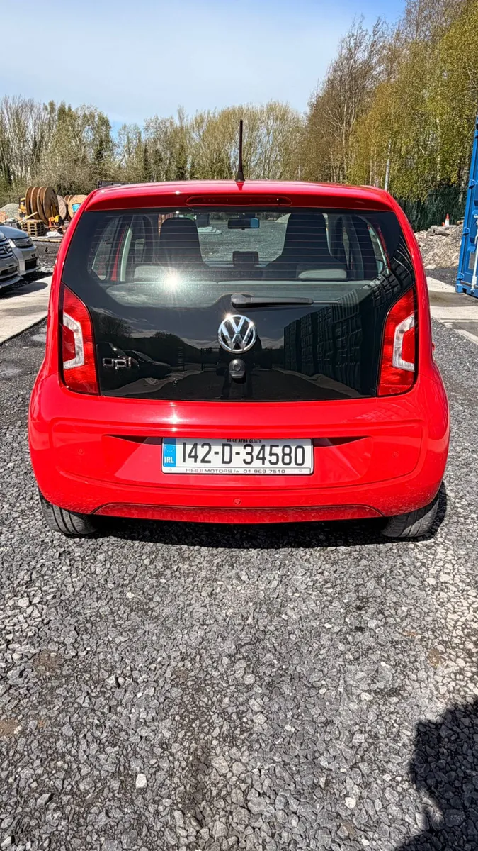 Volkswagen up! 2014 - Image 2