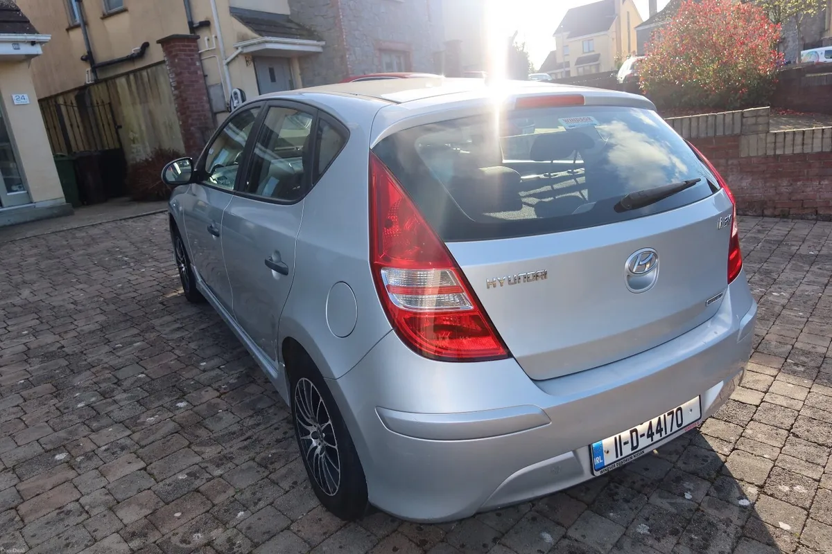 Hyundai i30 2011 - Image 4