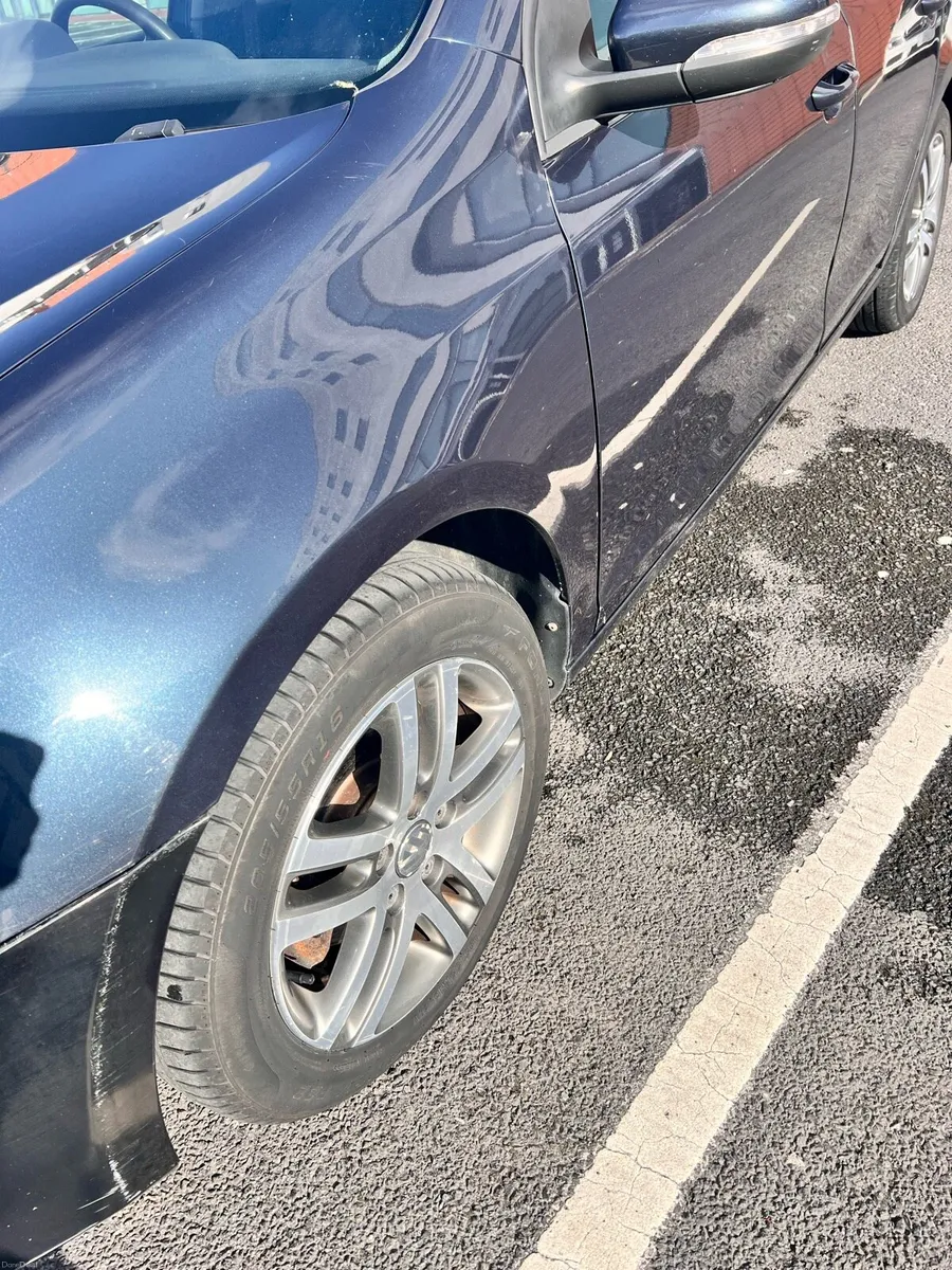 2010 VW Golf 1.6 TDI Bluemotion Automatic New NCT - Image 3