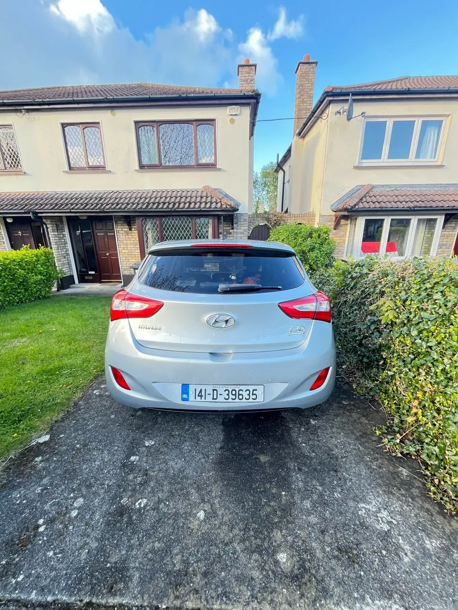 Hyundai i30 2014 82k miles NCT Feb 27 - Image 5