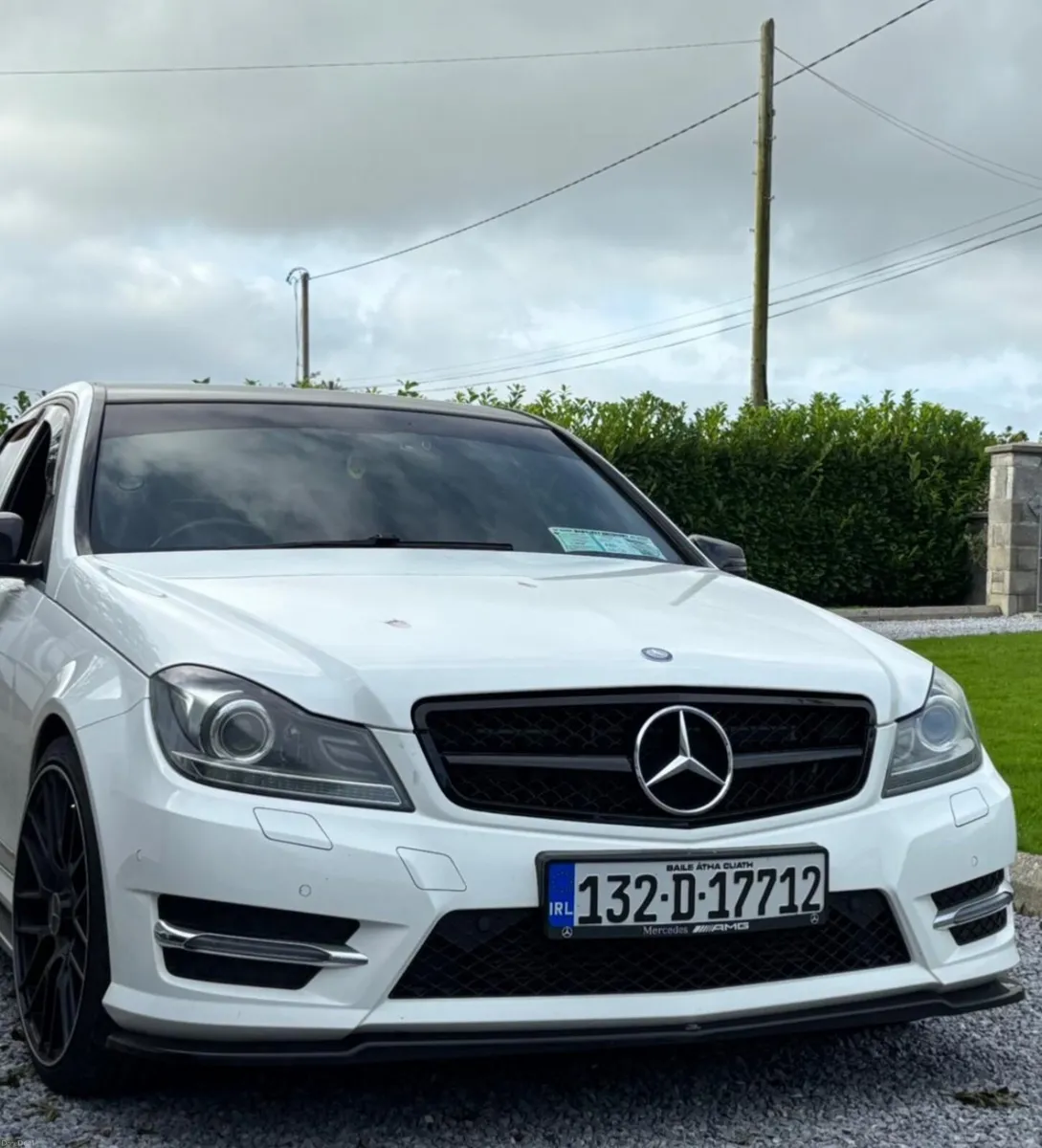 Mercedes-Benz C-Class 2013 - Image 3