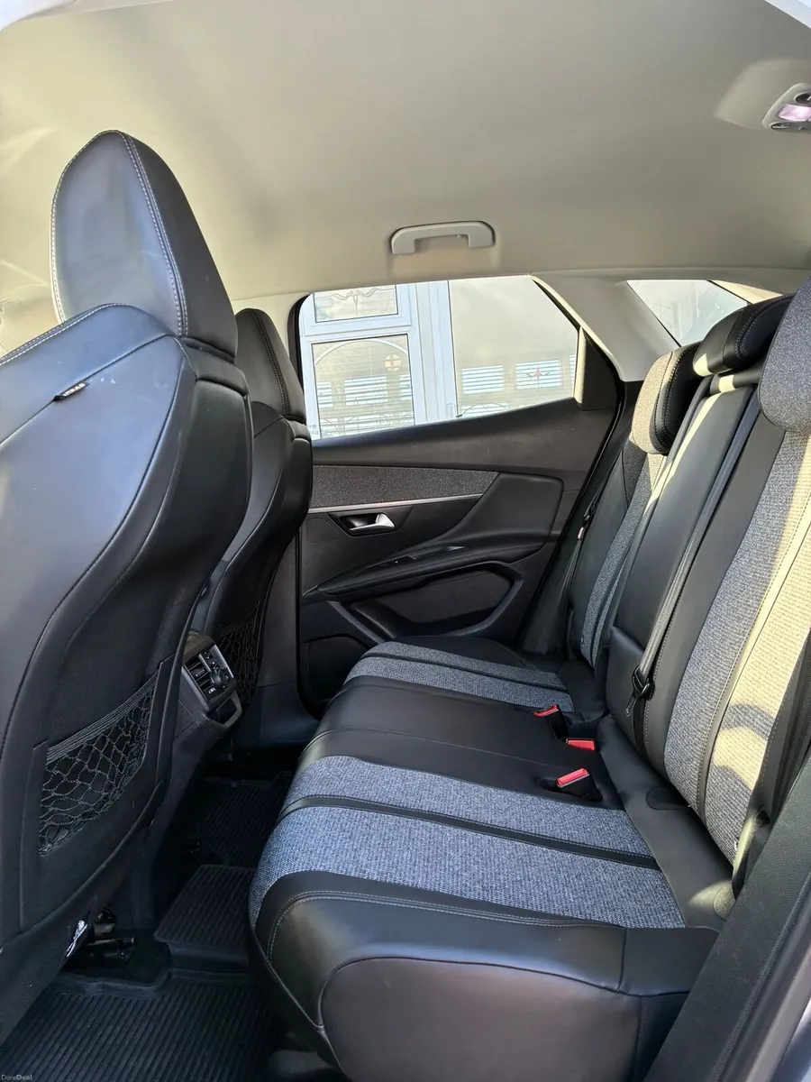Peugeot 3008 2019 - Image 4