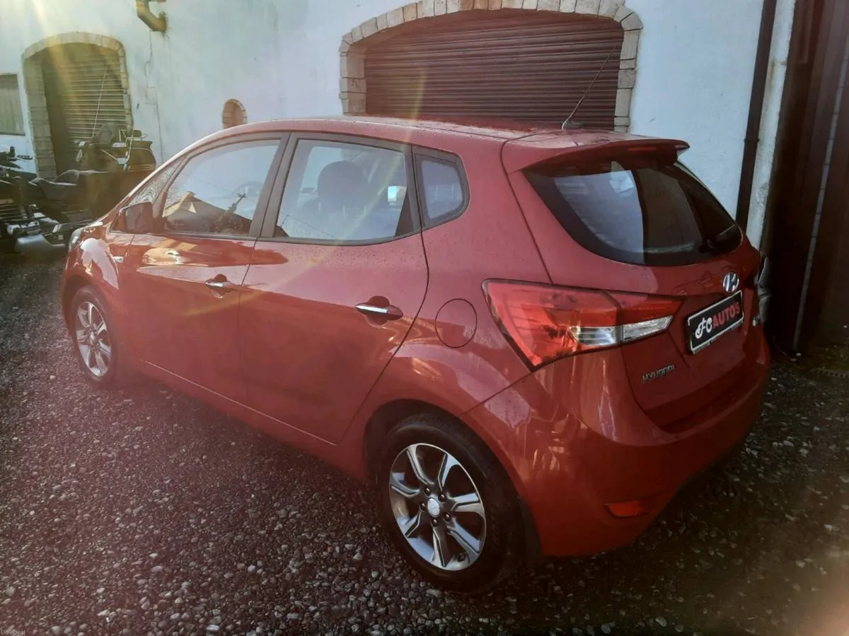 Hyundai ix20   2016 - Image 2