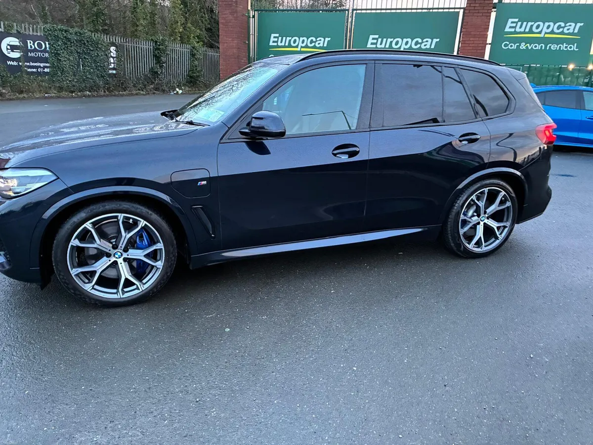 2021 BMW X5 XDRIVE45E M Sport - Pro Pack - Image 5