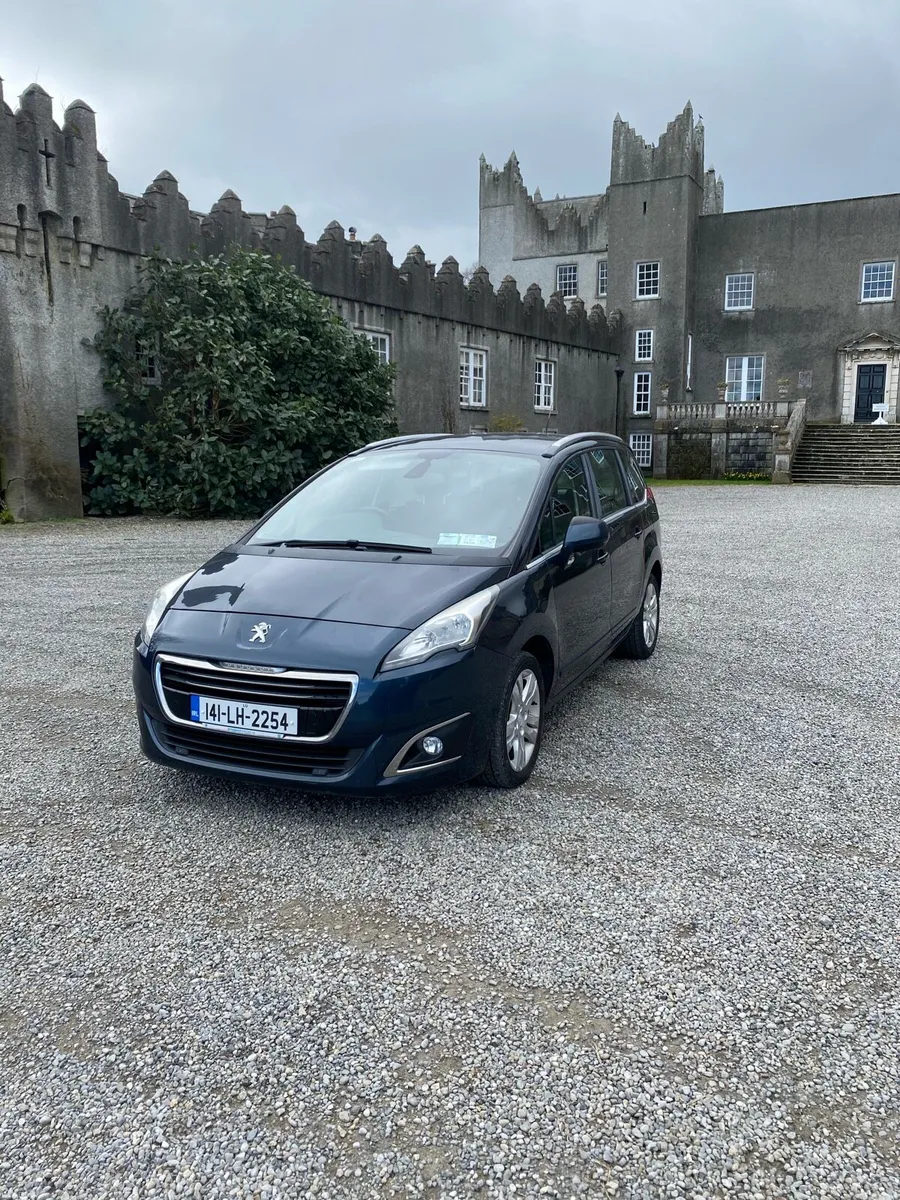 2014 Automatic Peugeot 5008 - Image 5
