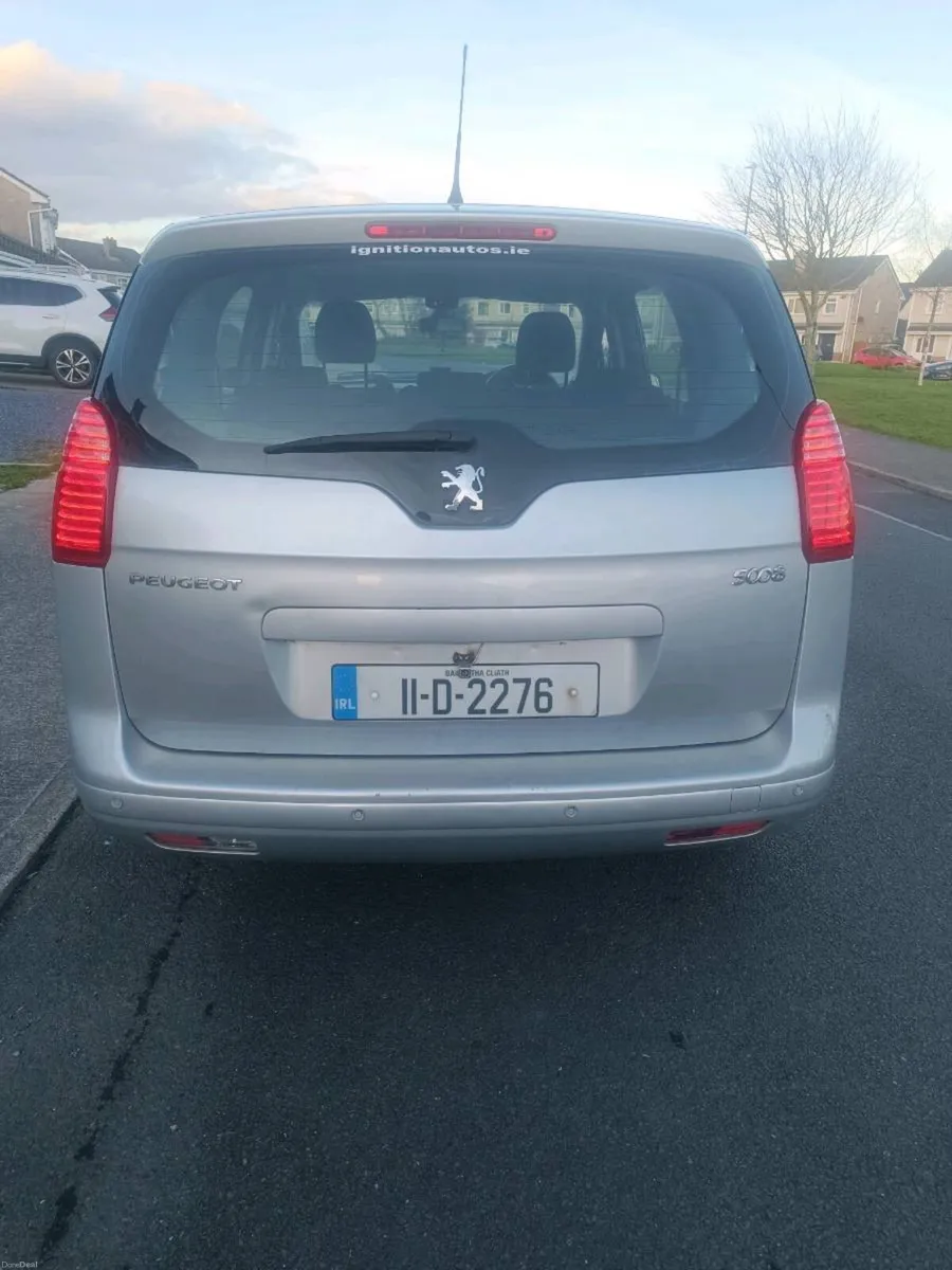 Peugeot 5008 - Image 2