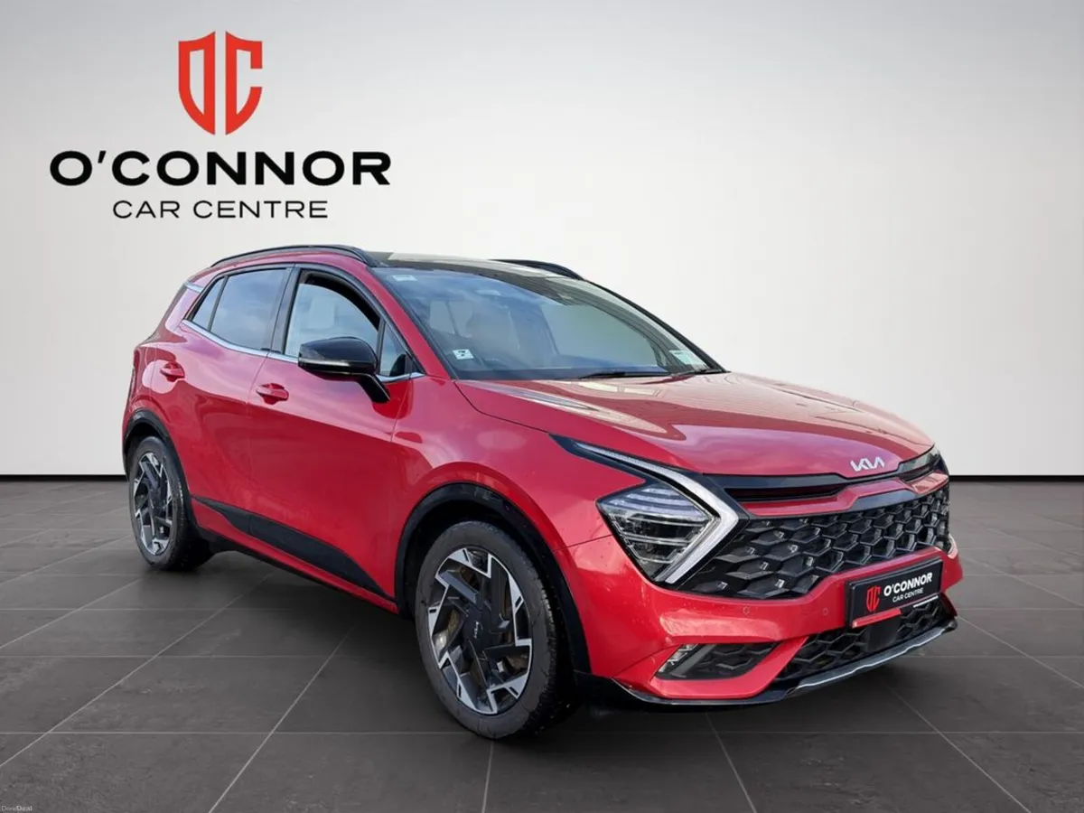 Kia Sportage “Red, GT-Line, sunroof — basically a - Image 4