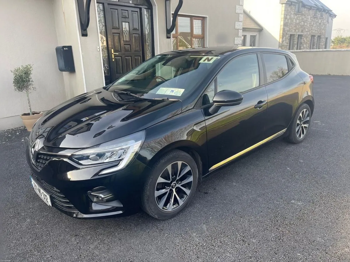 Renault Clio 2021 - Image 2