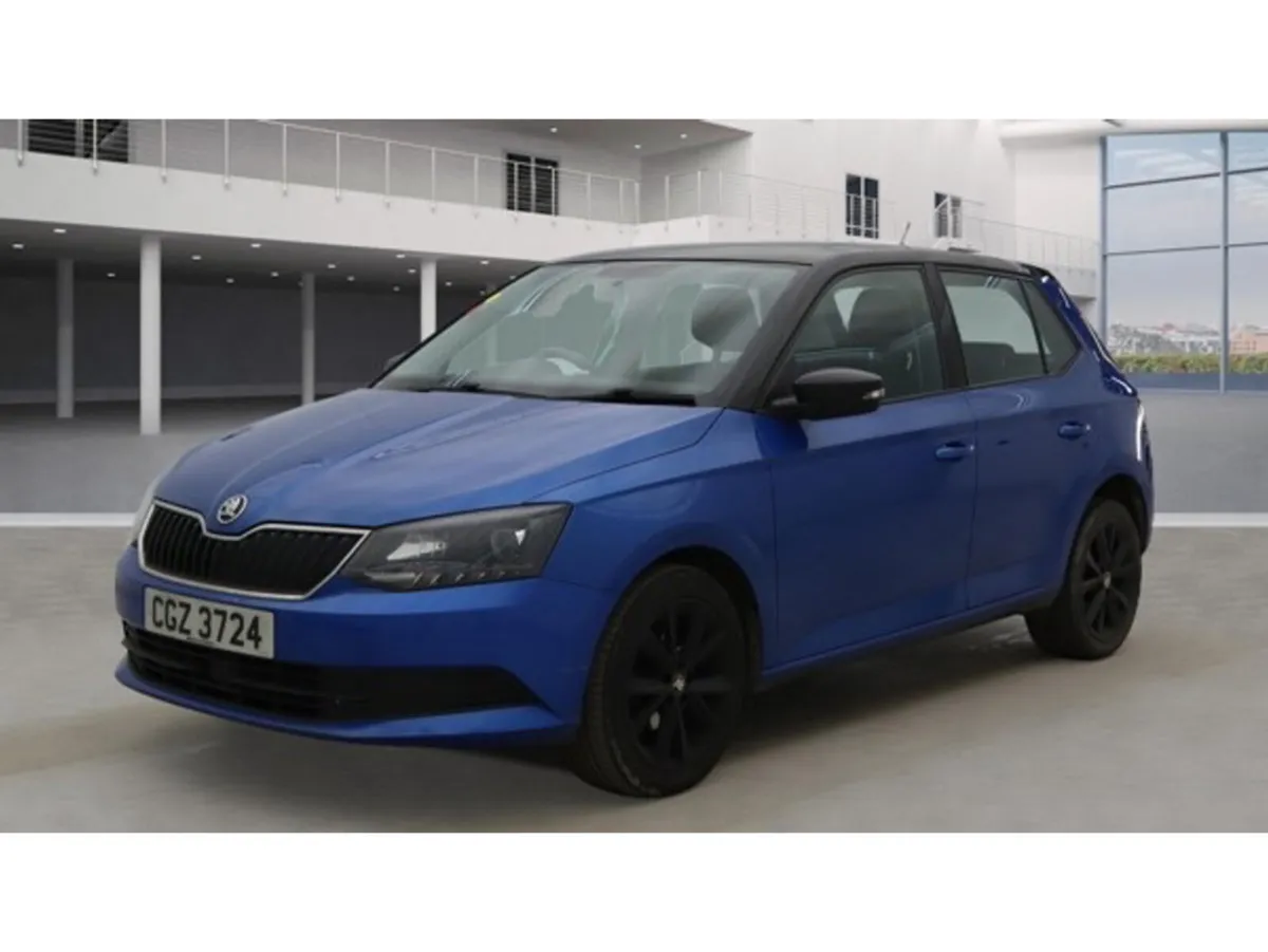 Skoda Fabia COLOUR EDITION TSI - Image 2