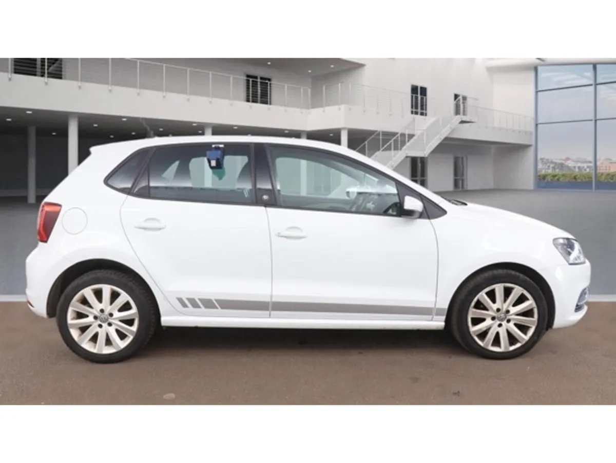 Volkswagen Polo BEATS TSI - Image 4