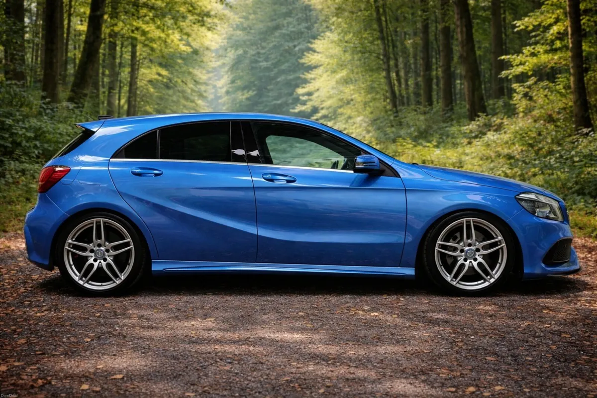 171 MERCEDES A160D AMG PREMIUM PLUS - HUGE SPEC - - Image 3