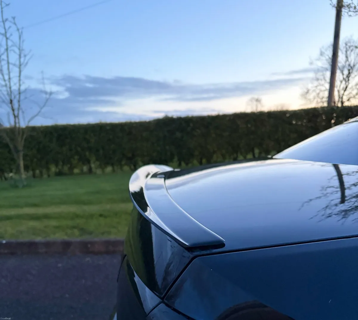 Maxton design boot spoiler Jetta - Image 1