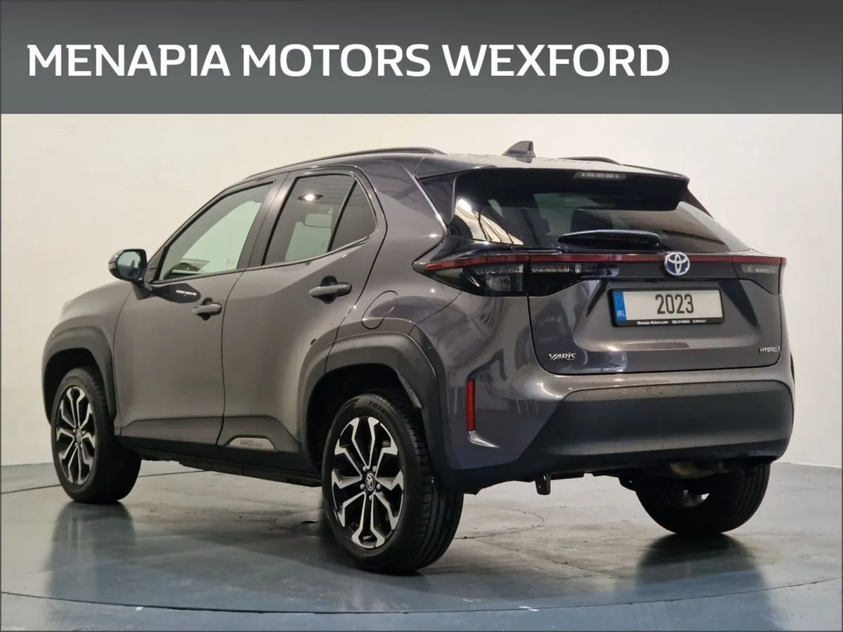 Toyota Yaris Cross Design Hev Auto  VVT-h 116 Star - Image 4