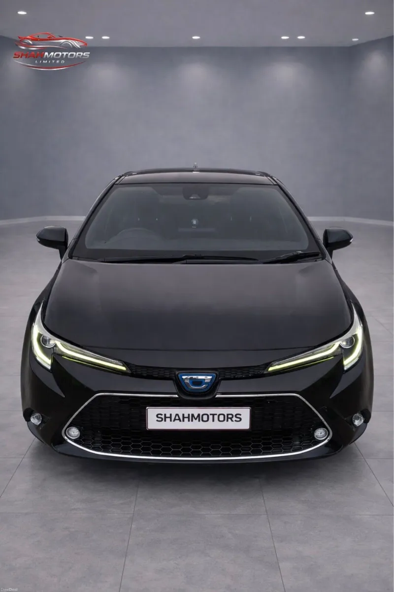 2020/2 Toyota Corolla estate hybrid - Image 1