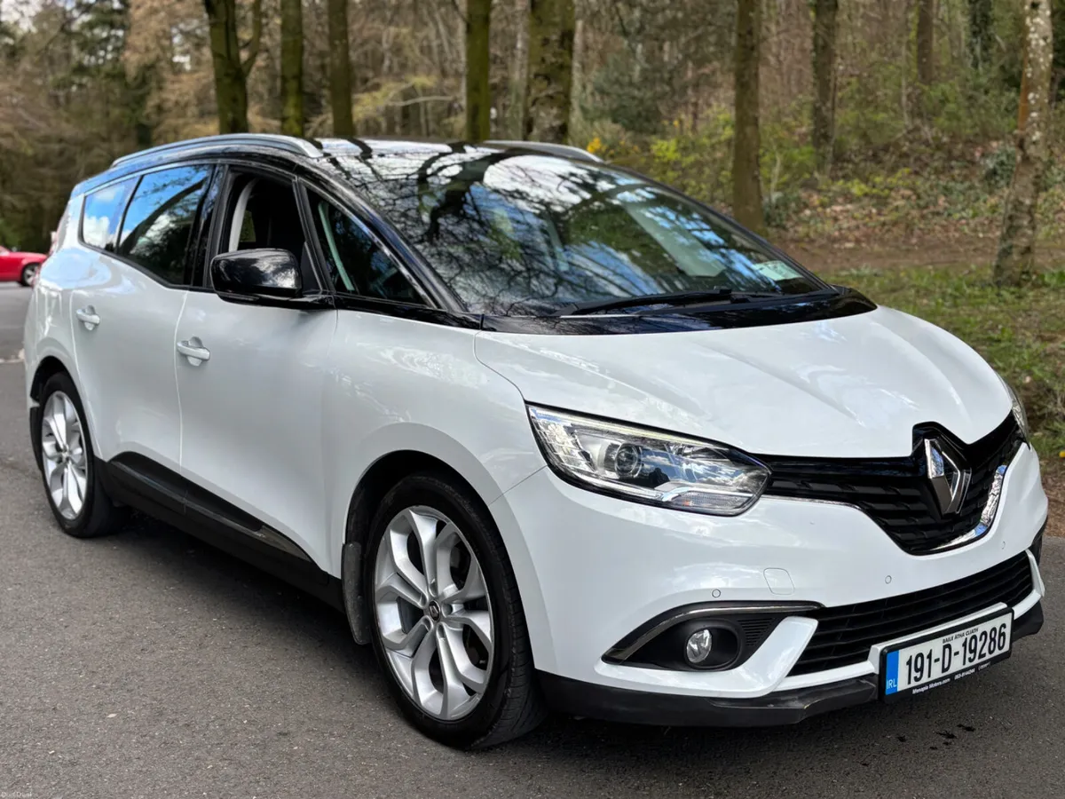 191 Renault Grand Scenic  1.8 Blue dCi 120 Iconic - Image 1