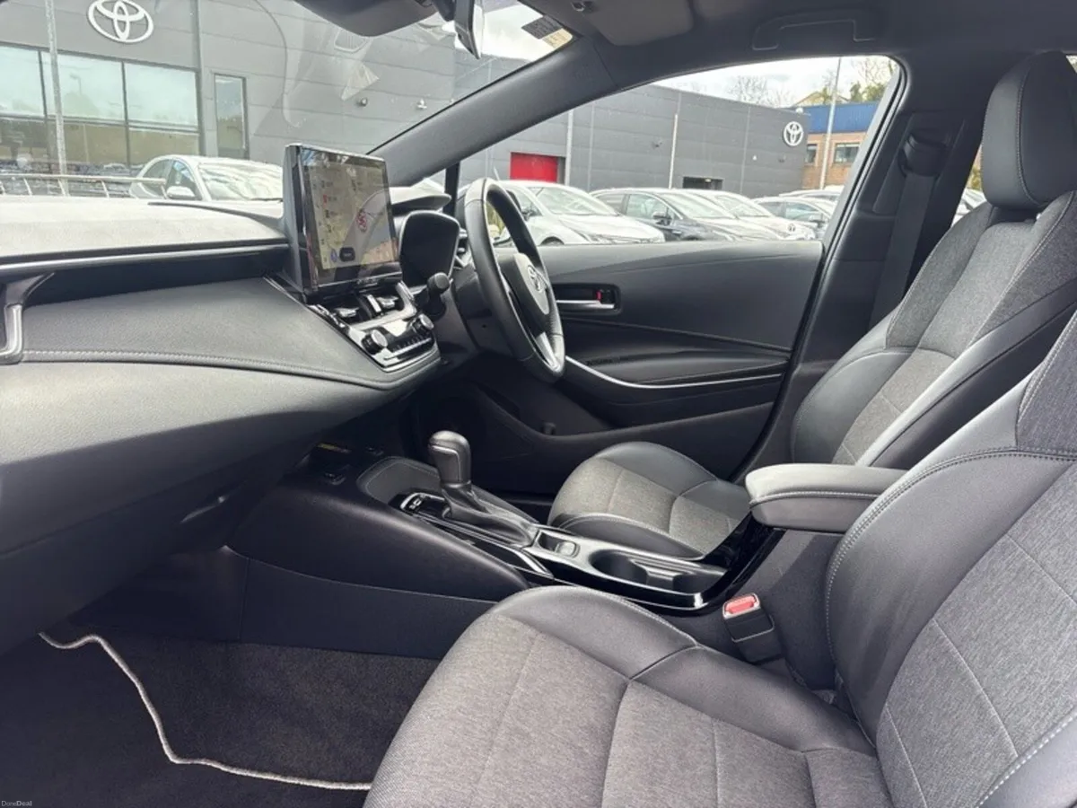Toyota Corolla COROLLA HB LUNA SPORT - Image 6