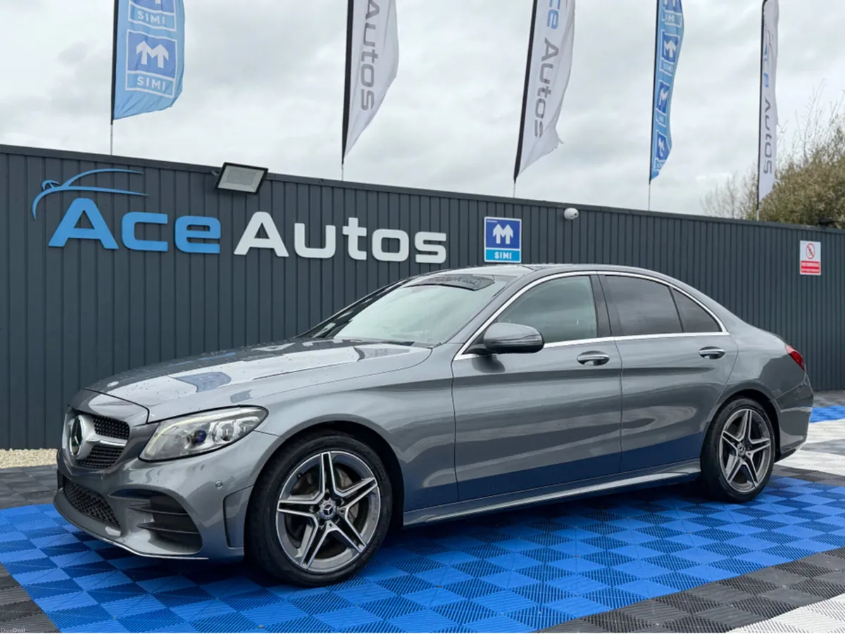 Mercedes-Benz C-Class AMG AVANTGARDE - 2.0L DIESEL - Image 3