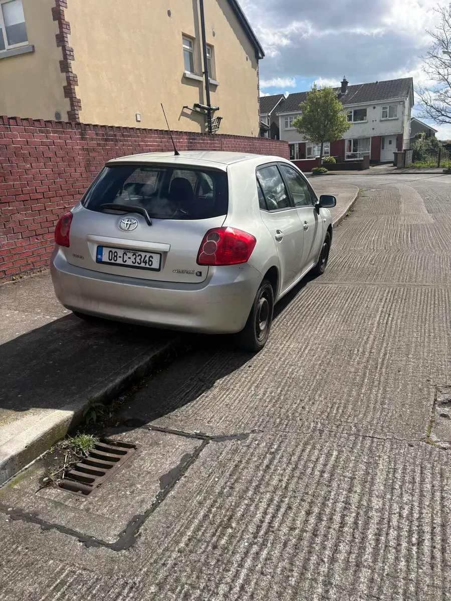 Toyota auris - Image 2
