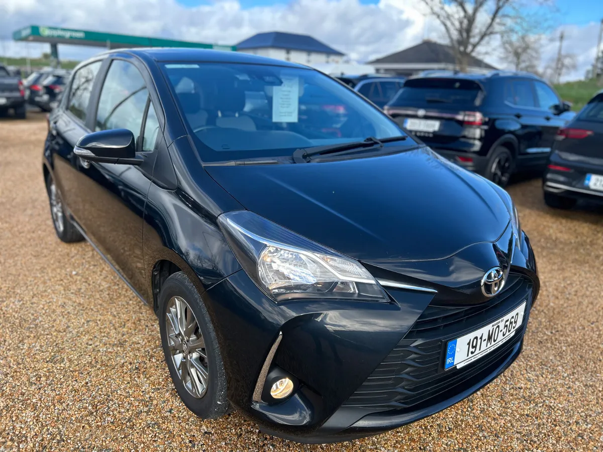 Toyota Yaris Luna 1.0 petrol - Image 2