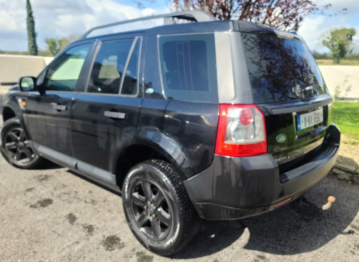 Land Rover Freelander 2011 - Image 3