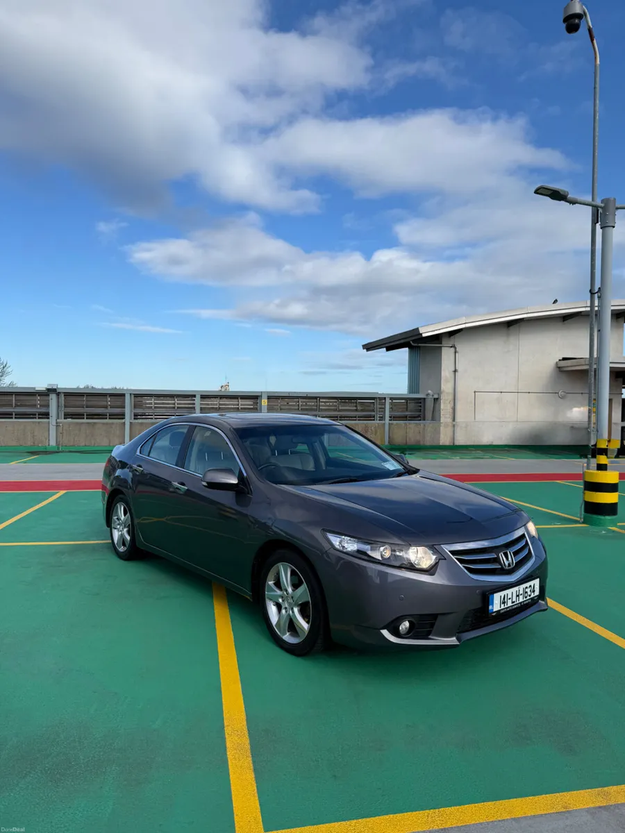 141 Honda Accord 2.2 iDTEC - EXECUTIVE MODEL - Image 3