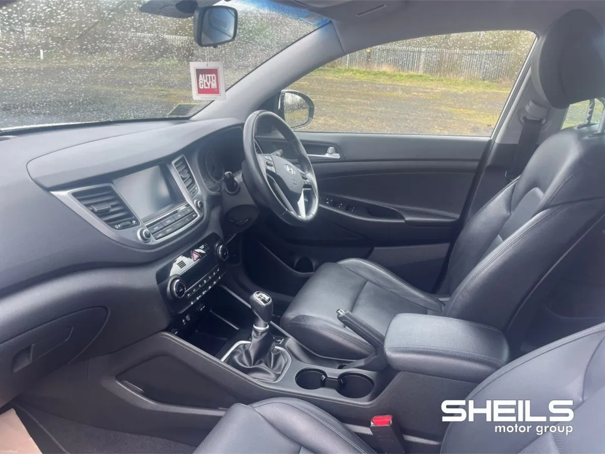 Hyundai Tucson 1.6 Executive Petrol - Image 5