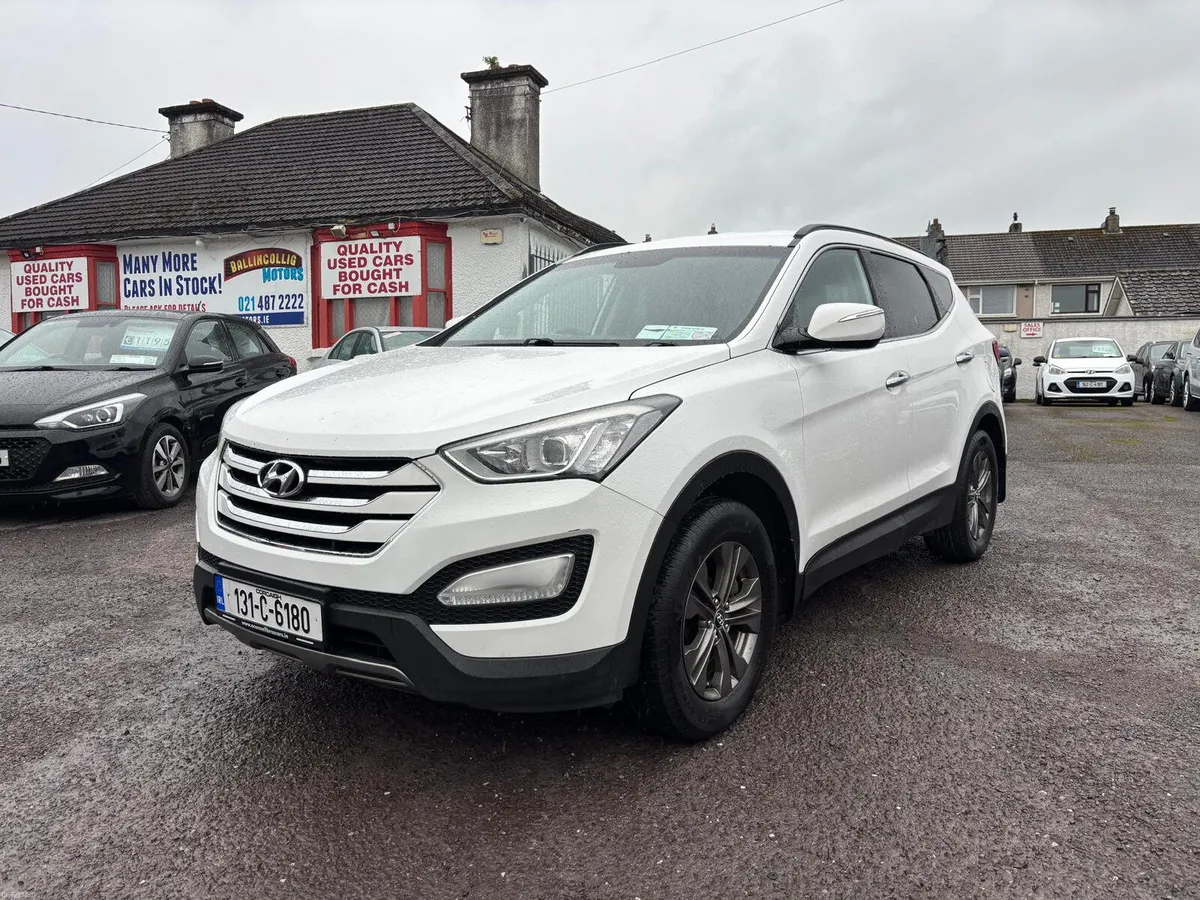 Hyundai Santa Fe 2013  7  SEATER  DIESEL - Image 1