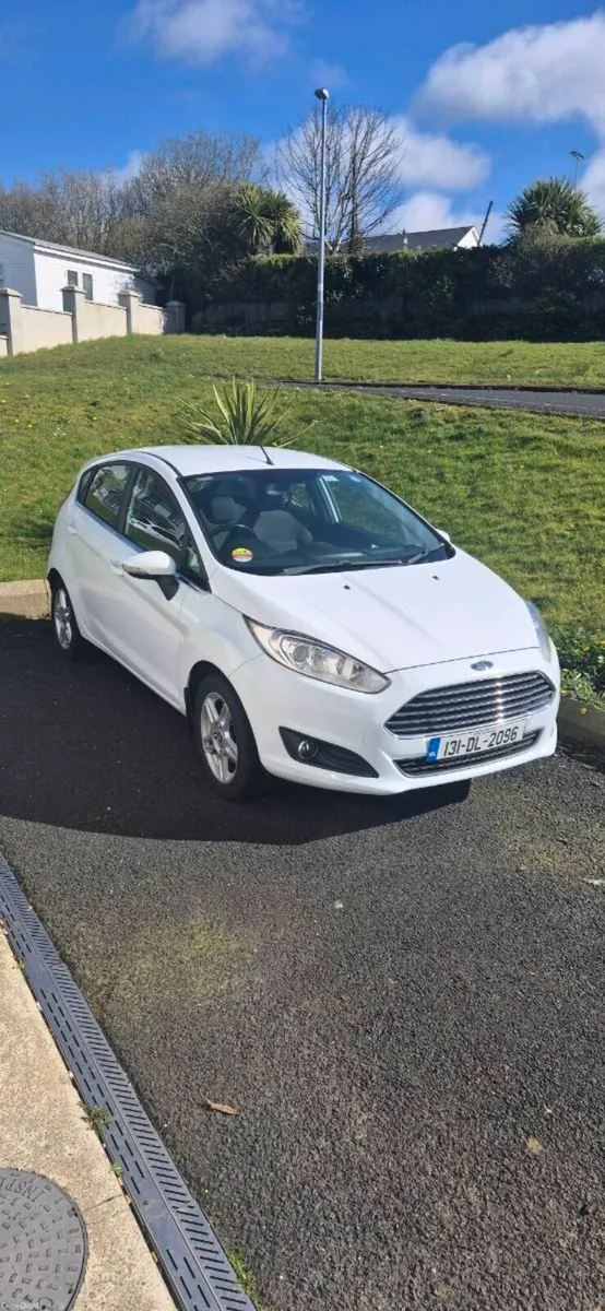 2013 Ford Fiesta Zetec, Fresh NCT, Cheap to Run. - Image 1