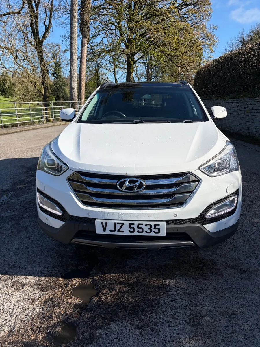 Hyundai Santa Fe 2013 - Image 1