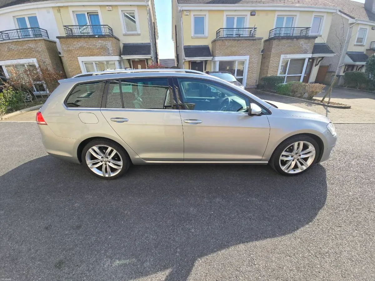 Volkswagen Golf - Image 1