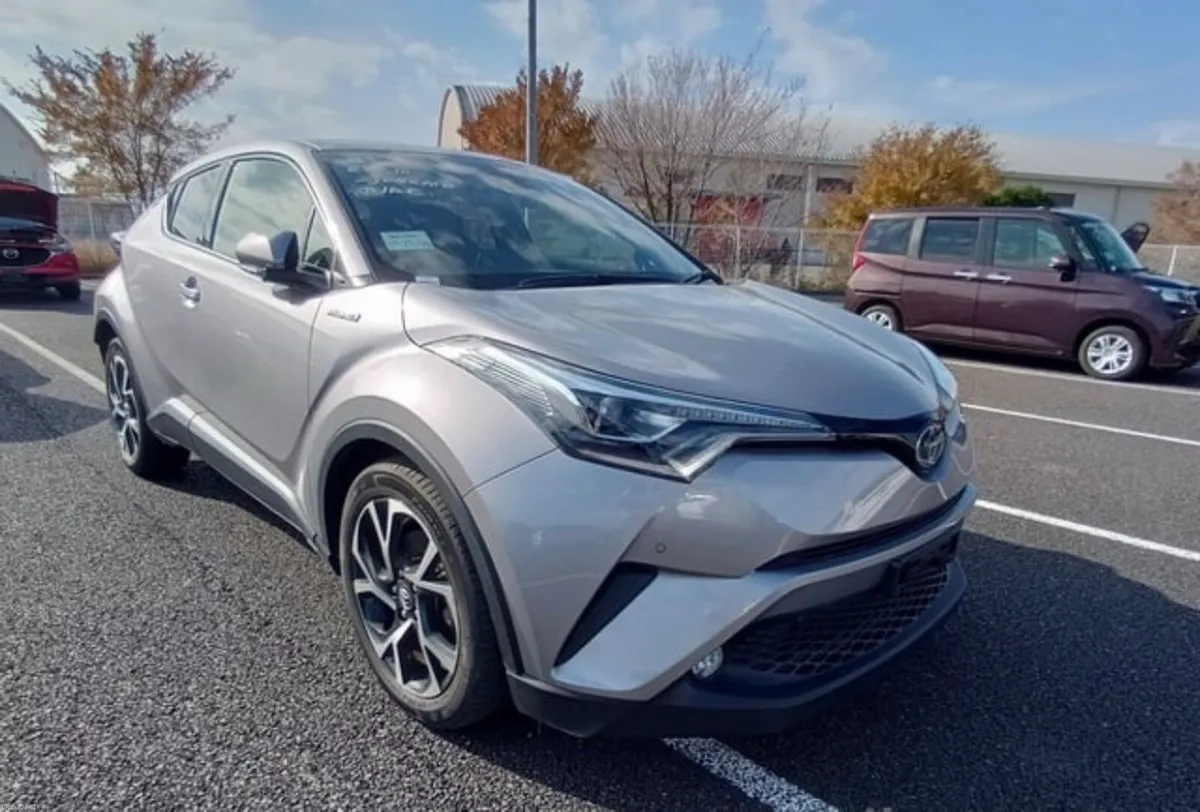 Toyota C-HR 2017 Immaculate Condition G package - Image 2