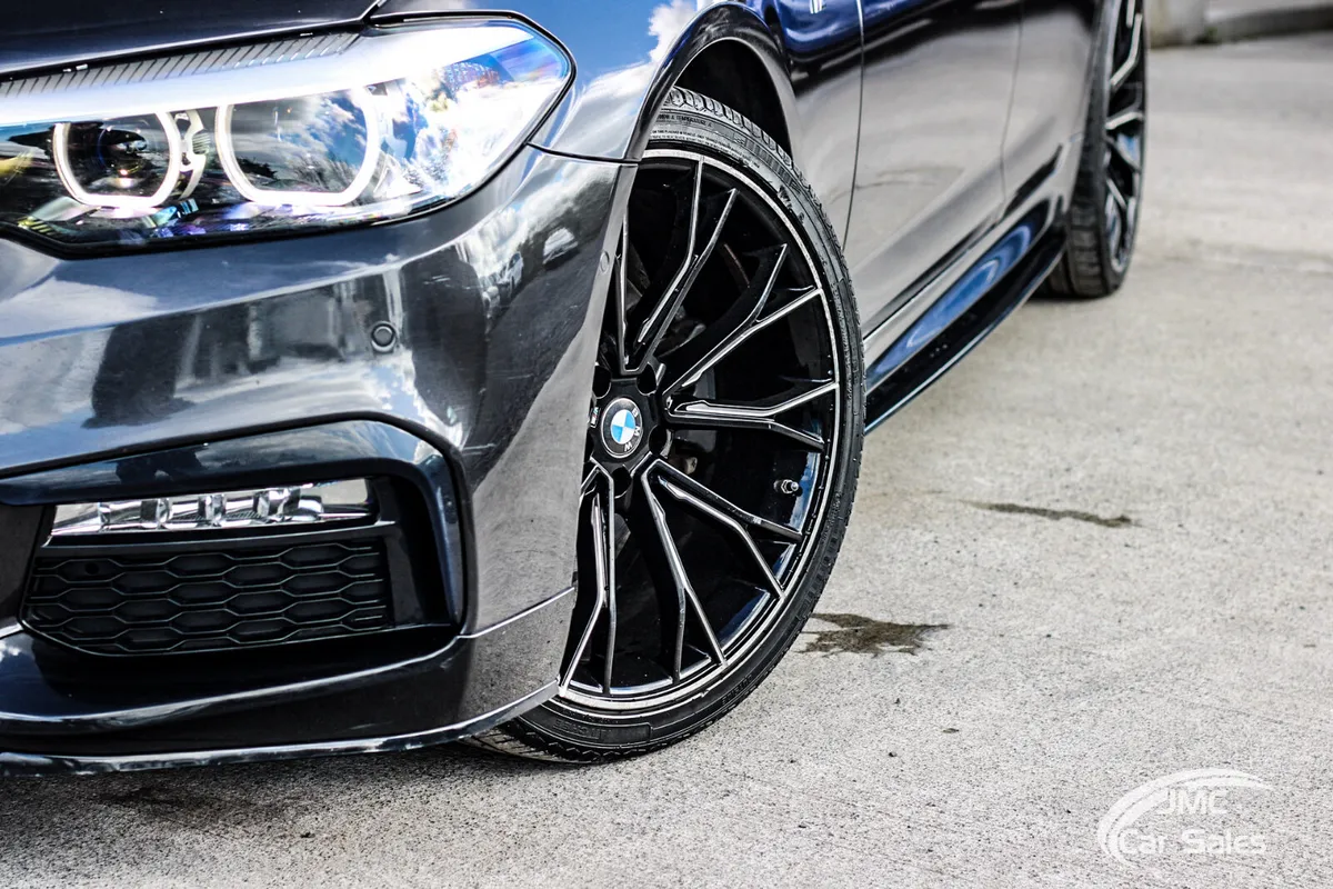 2018 BMW 520D M-SPORT AUTO - Image 3