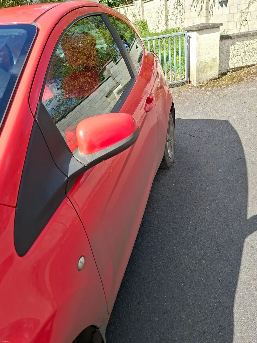 Ford KA 2010 - Image 3