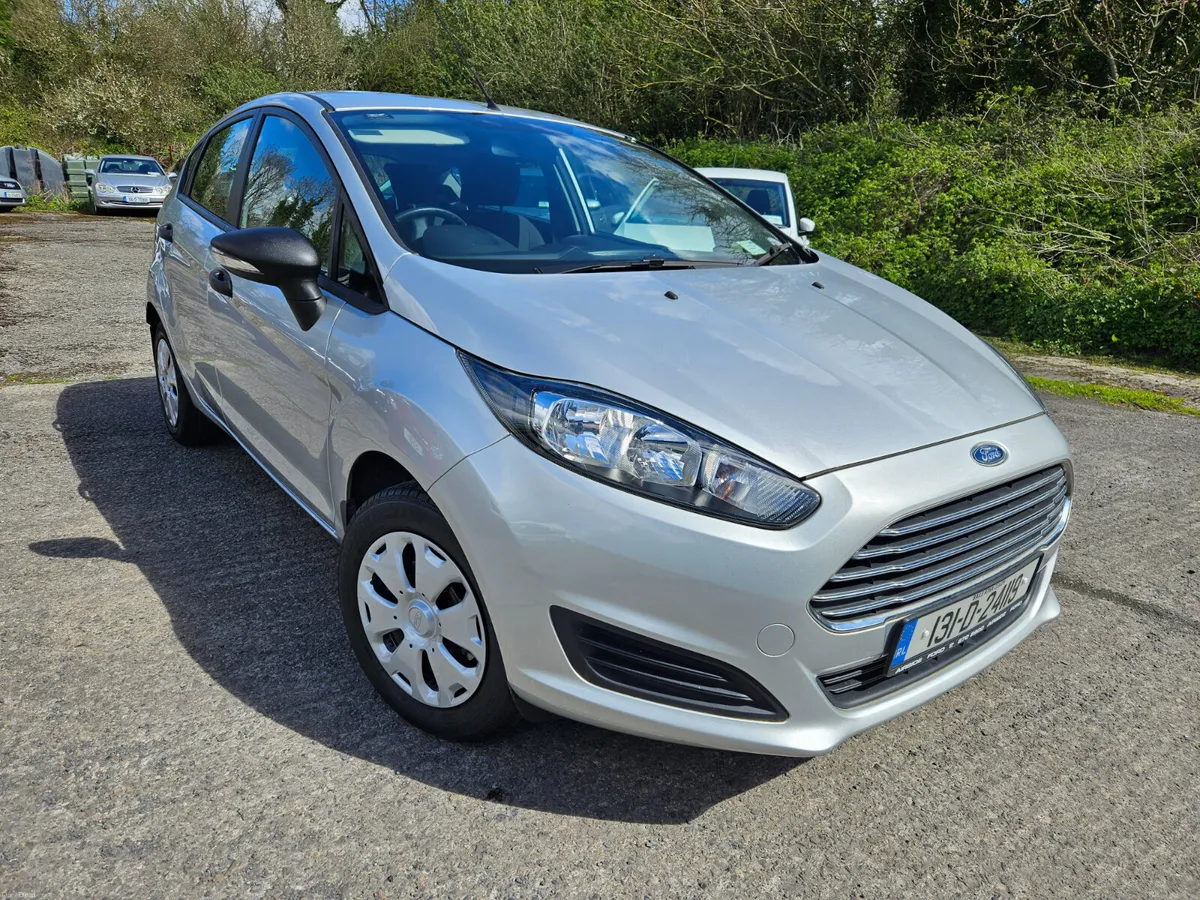 Ford Fiesta 2013 1.2 low mileage only 105klm - Image 2