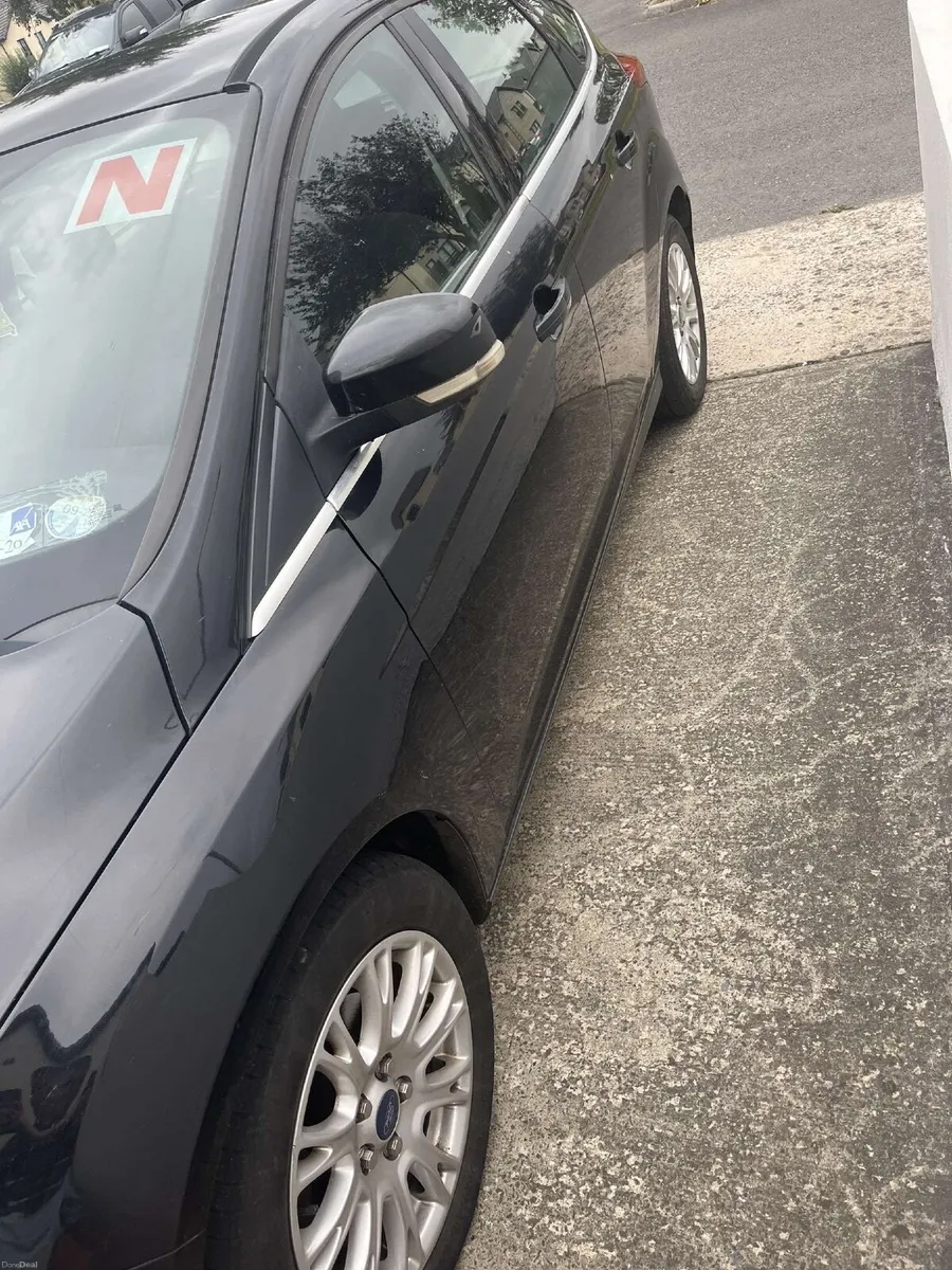 Ford Focus 2011 - Image 3