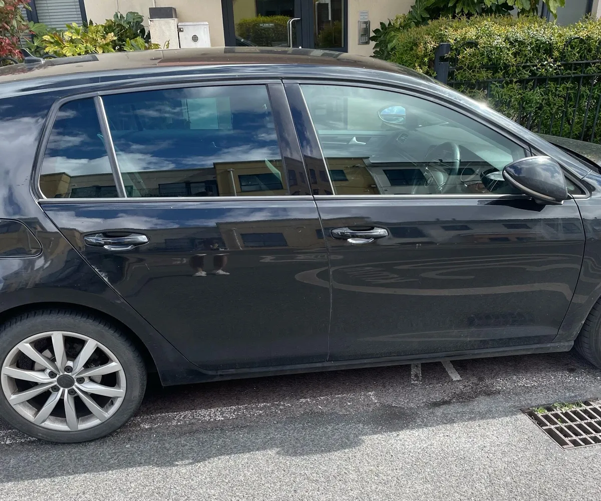 161 VW Golf Highline 1.6TDI 5DR - Image 4